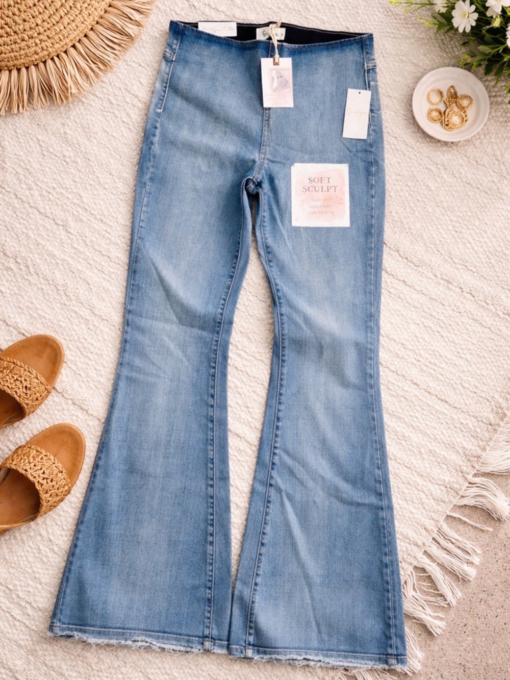 Jessica Simpson Flare Wide Leg Light Wash Denim Soft Sculpt Jeans - Blue 26